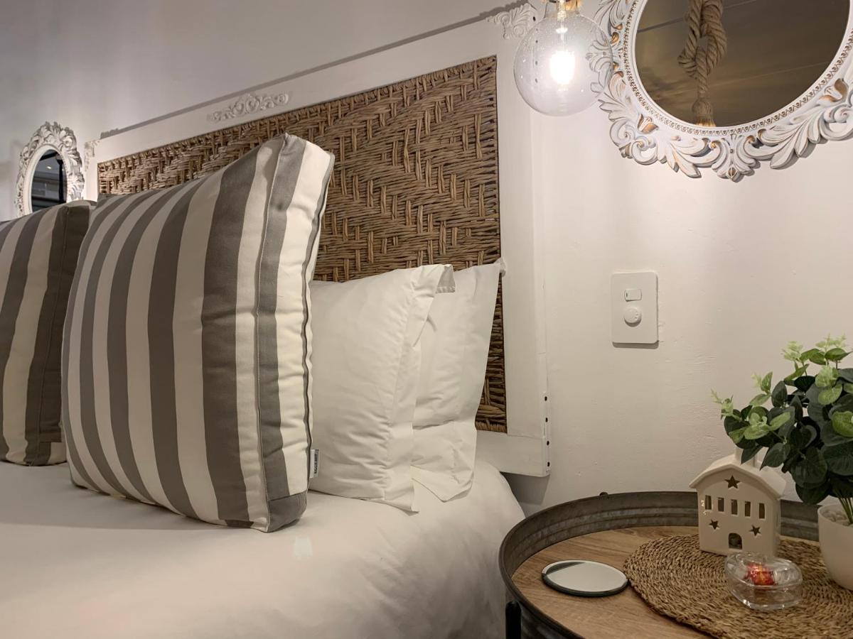 Gabbys Cottage Guesthouse บลูมฟอนเทน ภายนอก รูปภาพ